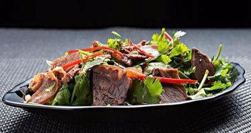娱乐吃瓜酱牛肉,酱牛肉背后的故事与美食探索